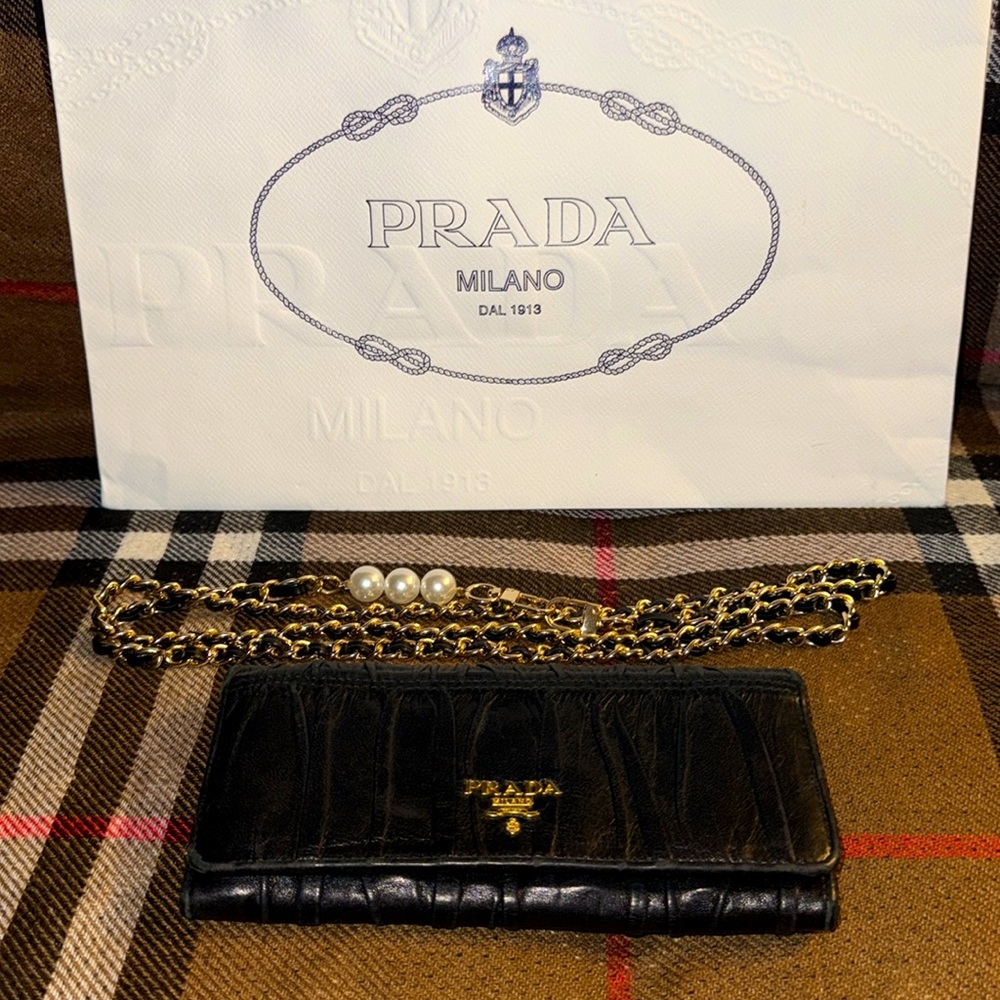 Prada Black Leather Wallet On Chain - Picture 5 of 15